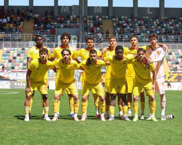 Göztepe'nin gençleri dikkatleri çekti