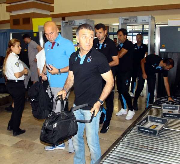 Trabzonspor, yeni sezon öncesi 2. etap kamp çalışmaları için Avusturya'ya gitti 