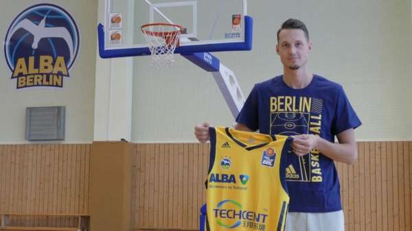 ALBA Berlin, Marcus Eriksson ile 4 yıllık sözleşme imzaladı 