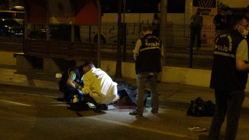 Samsun'da facia kontrolden çıktı! Trafik polisi ve motosiklete çarptı.. Ölü ve yaralı var