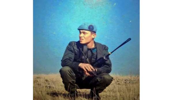 Şehit babasından jandarmaya anlamlı ziyaret