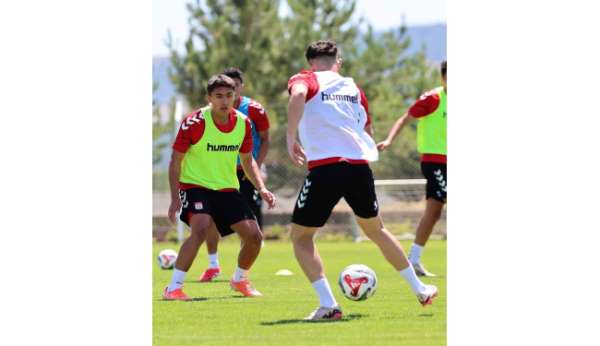 Sivasspor'da yeni sezon hazırlıkları sürüyor