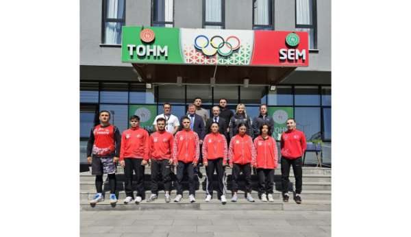 Türkiye Wushu Kung Fu Federasyonu Başkanı Akyüz, Kayseri'de sporcularla buluştu