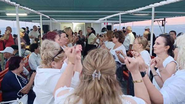 Tekirdağ'da Şehit Aileleri ve Gaziler için mehtap turu düzenlendi