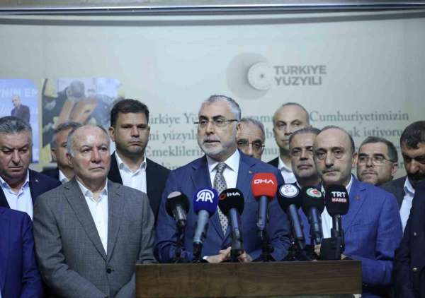 Bakan Işıkhan: Kamu işçilerimize yönelik 'Kamu Toplu İş Sözleşmeleri Çerçeve Protokolü'nü sendikalar ile birli