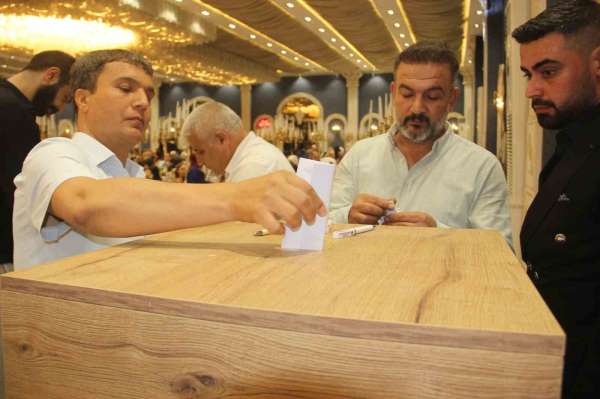 Şanlıurfa'dan örnek dayanışma: Sünnet düğününde takılan tüm takılar şehit ailelerinin çocuklarına bağışlandı