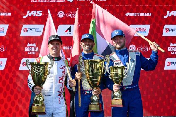 UIM F1H2O Dünya Şampiyonası Kırgızistan Grand Prix'sinde kupalar sahiplerini buldu