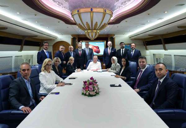 Cumhurbaşkanı Erdoğan: 'Çin ile ilişkilerimizi geliştirmenin gayreti içerisindeyiz. Ekonomik ilişkilerden diji