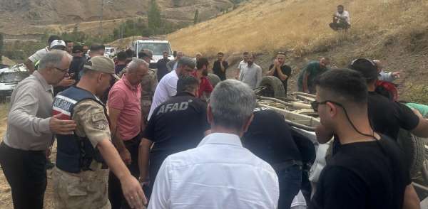 Hakkari'de trafik kazası: 2 ölü