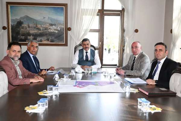 İkinci OSB'de yönetin toplandı