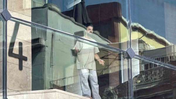 İstiklal Caddesi'nde İranlı şahıs intihar girişiminde bulundu