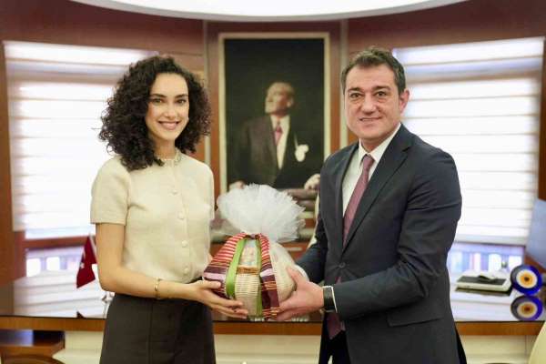 Giresun Belediye Başkanı Fuat Köse'den Miss World 2026'da yarışacak hemşehrisine destek çağrısı