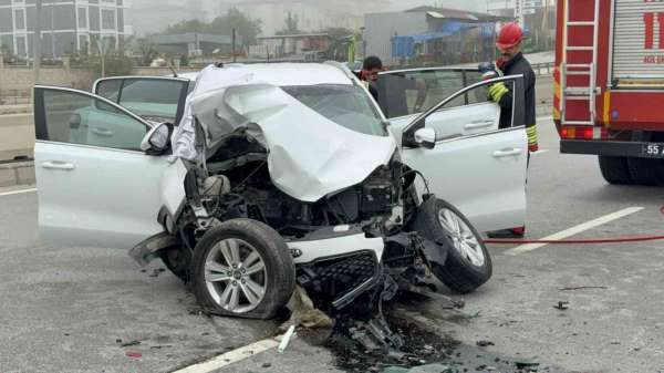 Samsun'da SUV araç direğe çarptı: 1 ölü, 3 yaralı
