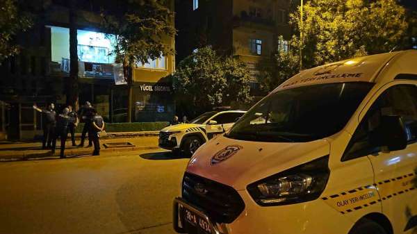 Tartıştığı üvey babasını bıçaklayarak ağır yaraladı