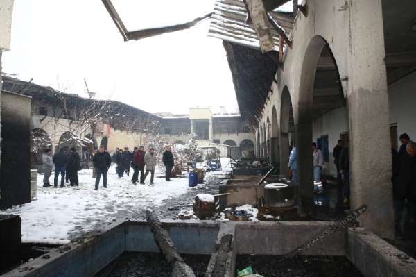 33 yıllık tasarruf 1 gecede kül oldu 