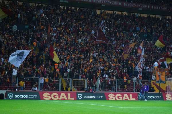Galatasaray - Antalyaspor maçını 47 bin 33 taraftar izledi - İstanbul haber