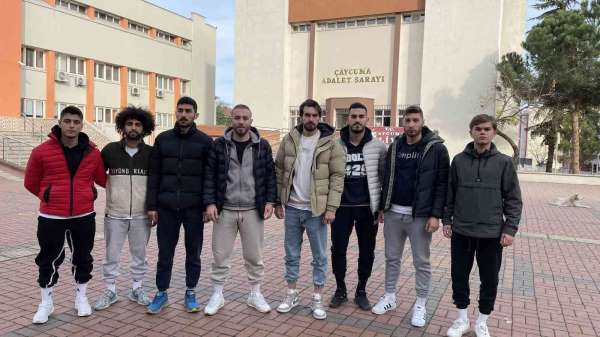 Lisanslarının verilmediğini iddia eden futbolcular şikayetçi oldu - Zonguldak haber