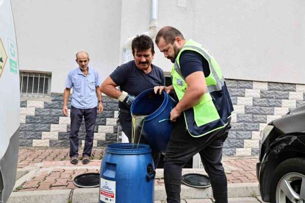 Talas'ta atık yağlar ekonomiye dönüşüyor