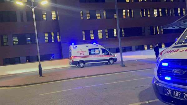 Milletvekili Ayşen Gürcan'ın içinde bulunduğu araç kazaya karıştı: 1 ölü