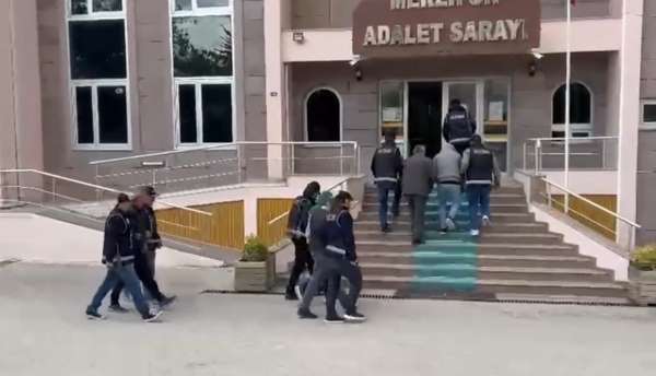 Amasya'da av bayileri operasyonu: 58 bin 372 fişek, silah ve tüfek ele geçirildi