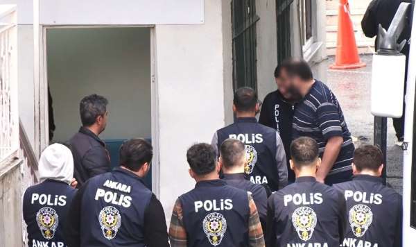 Eyüpsultan Belediyesine yönelik operasyonda gözaltına alınan şüpheliler Ankara'ya gönderildi