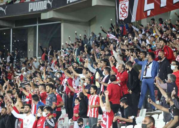 Sivasspor - Beşiktaş maçının biletleri satışta