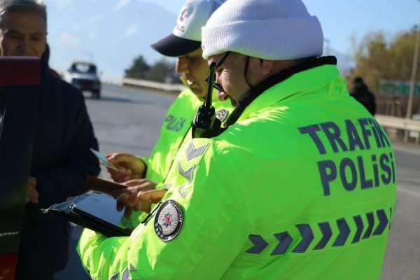 Erzincan'da 01-15 şubat tarihleri arasında 33 maddi hasarlı, 20 yaralamalı trafik kazası meydana geldi