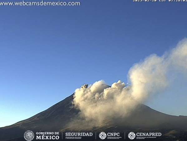 Popocatepetl Yanardağı'nda son 24 saatte 7 patlama