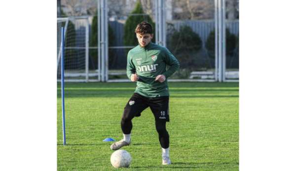 Bursaspor günü çift idmanla tamamladı