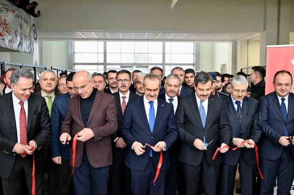 Turgut Özal Üniversitesi'nde MTÜ AR-GE Proje Pazarı 2025 etkinliği gerçekleştirildi