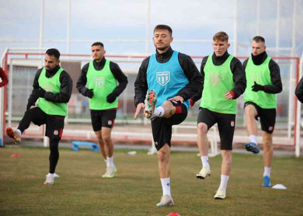 Sivasspor'da Fatih Karagümrük maçı hazırlıkları sürüyor