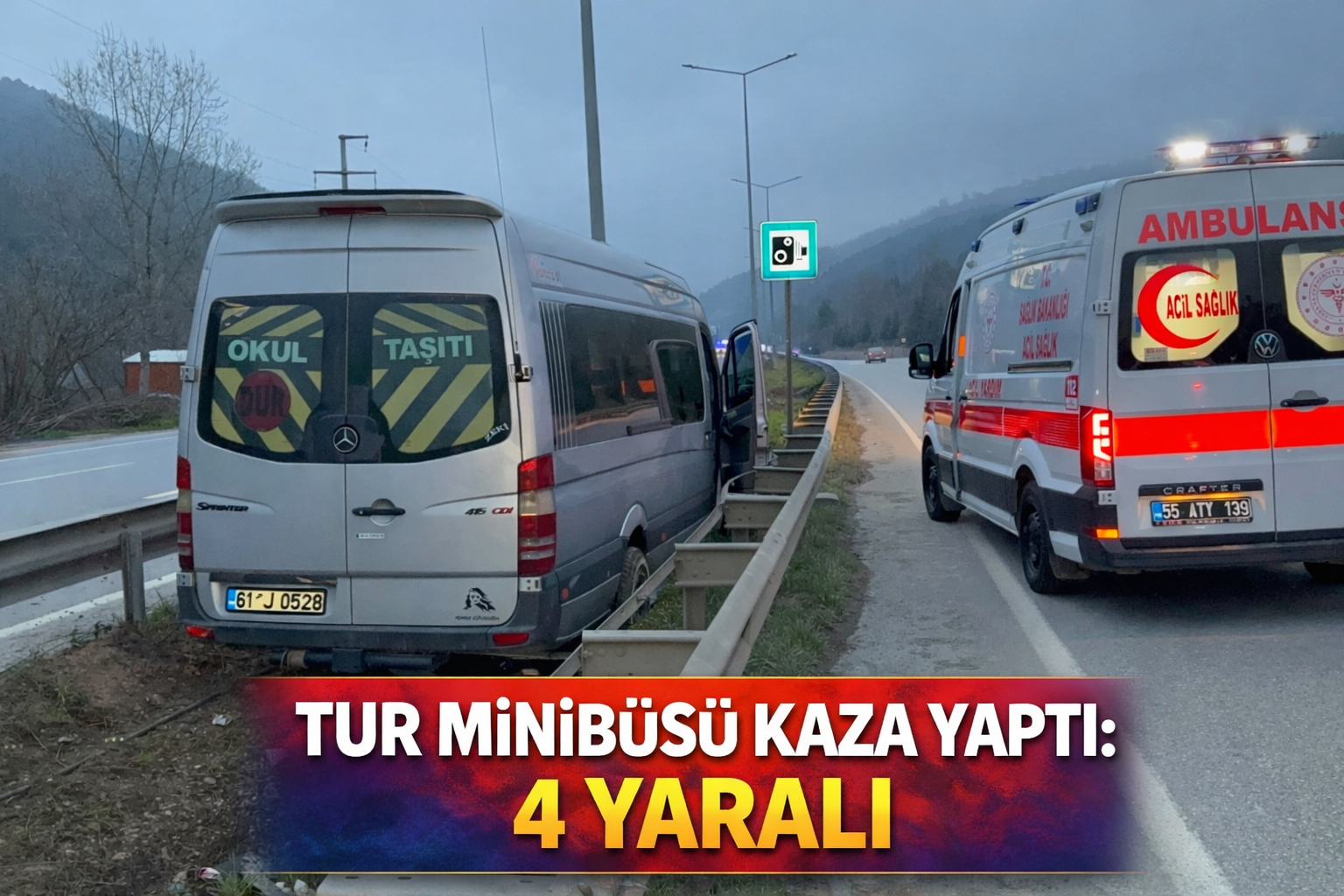 Tur minibüsü kaza yaptı: 4 yaralı