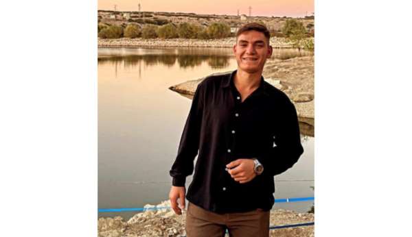 Sakarya'da trafik kazası: 22 yaşındaki sürücü hayatını kaybetti