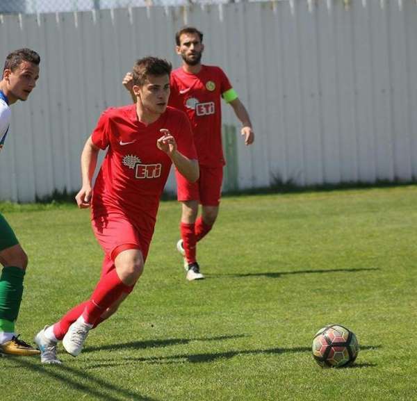 Eskişehirsporlu genç oyuncu hayatını kaybetti 