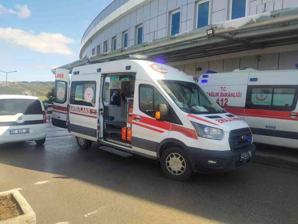 Beyşehir'de hayvan pazarında bıçaklı kavga