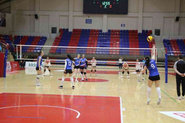 İşitme Engelliler Voleybol Türkiye Şampiyonası, Karabük'te başladı