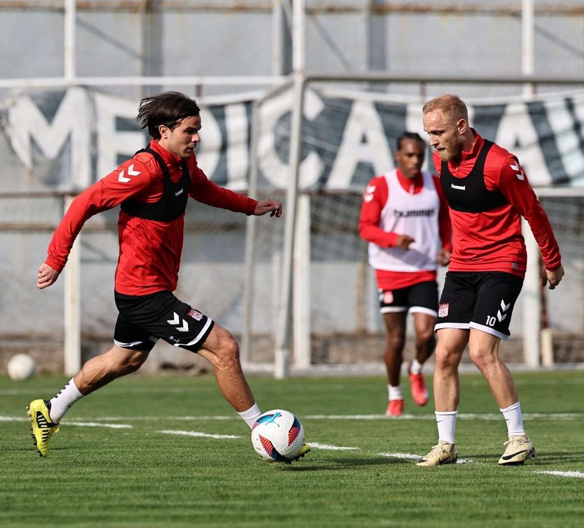 Sivasspor'da Antalyaspor maçı hazırlıkları sürüyor