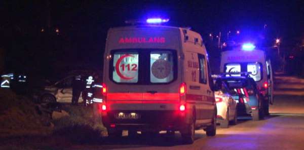 Edirne'de mültecileri taşıyan araç kaza yaptı: 1 ölü, 10 yaralı