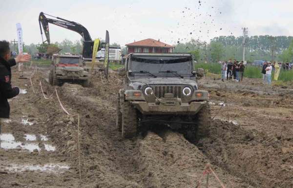 OFF-Road tutkunları Çarşamba'da buluştu