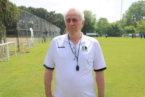 Sakaryaspor Teknik Direktörü Coşkun Demirbakan: 'Biz her şeye hazırlıklıyız'