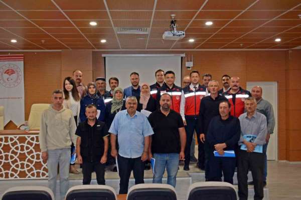 Kütahya'da hayvansal gübre deposu yapımı için hak sahipleriyle sözleşme imzalandı