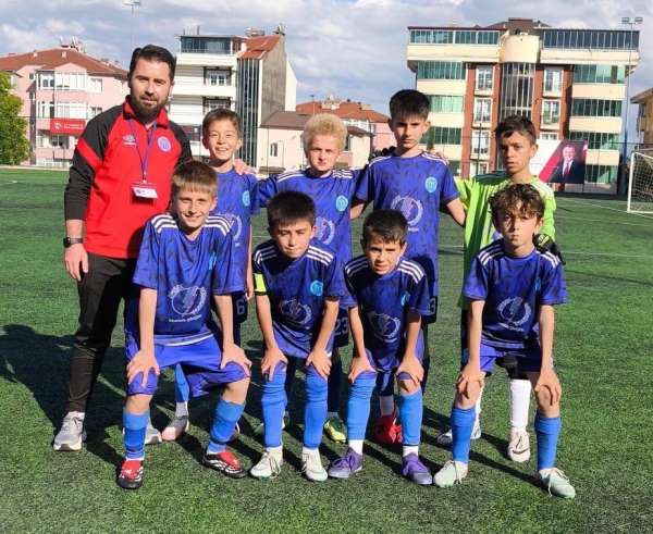 Bilecik U11 Gençler Ligi'nde 1299 Bilecikspor Kulübü, BFA'yı farklı yendi