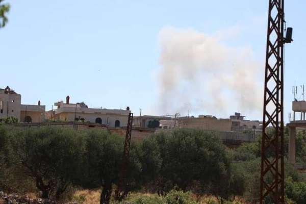 Esad rejiminden İdlib kırsalına topçu saldırısı: 7 ölü