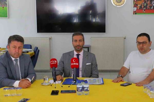 Ankaragücü Başkanı Tekin, basın mensuplarıyla kahvaltıda buluştu