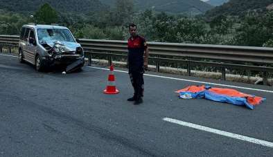 Bilecik'te meydana gelen trafik kazasında 1 kişi hayatını kaybederken, 5 kişi de yaralandı