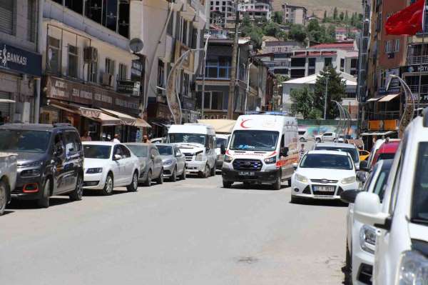 Irak sınırında askeri araç kaza yaptı: 8 asker yaralandı