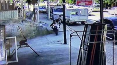 Şanlıurfa'da motosiklet kazasında facianın eşiğinden dönüldü