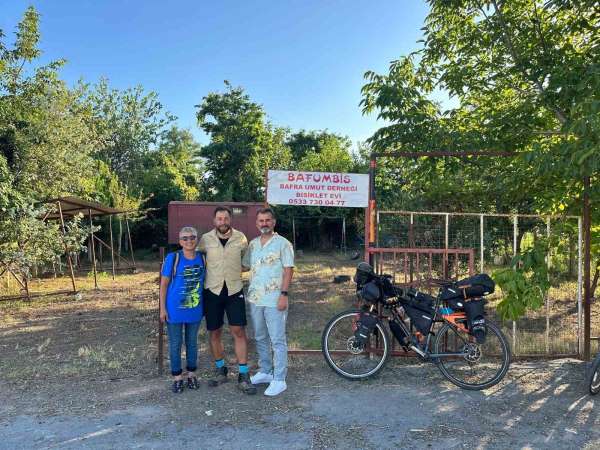 Dünyaca ünlü bisikletli gezgin Bafra'da