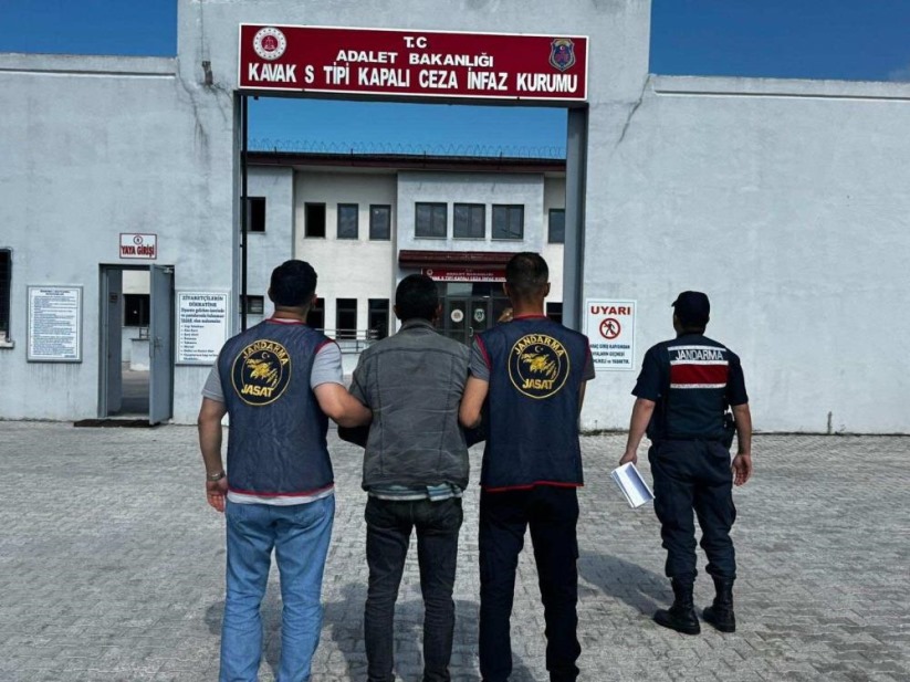 Samsun'da 15 yıl hapis cezası bulunan şahıs jandarma tarafından yakalandı