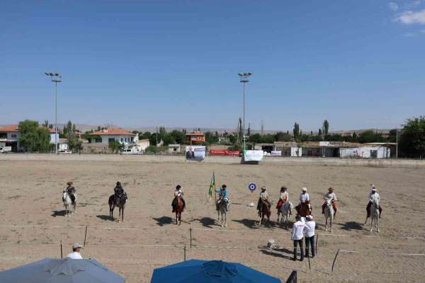 Atlı okçuluğun kalbi Kayseri'de attı